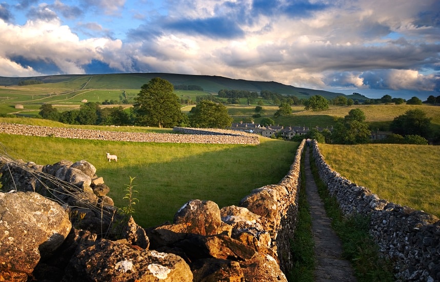 Yorkshire & Lancashire